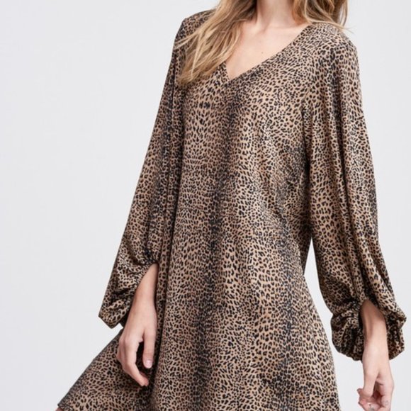 Wild Life Cheetah Print Dress - Picture 2 of 3
